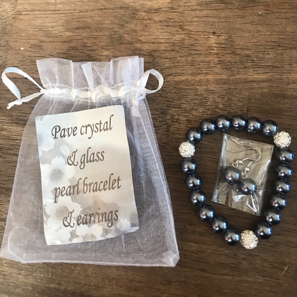 Pave Crystal & Glass Pearl Bracelet and Earrigs